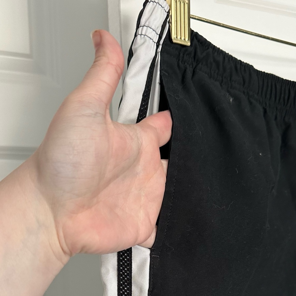 Nike Medium Joggers / Sweatpants / Track Pants - Picture 2 of 7